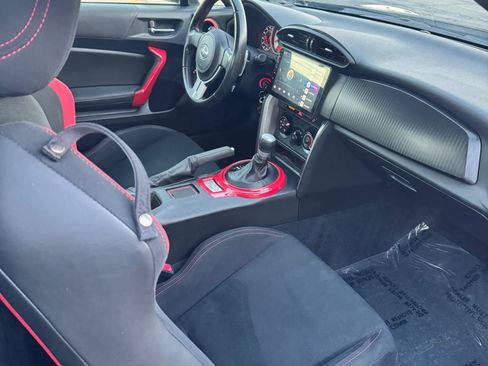 Used 2013 Scion FR-S image 15