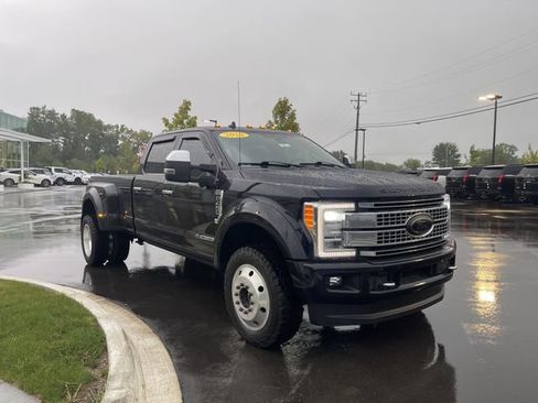 Used 2019 Ford F450 Platinum w/ Platinum Ultimate Package AWD/4WD image 7
