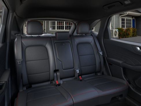 Used 2025 Ford Escape ST-Line w/ Equipment Group 301A image 11