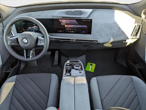 New 2026 BMW iX xDrive60 image 15