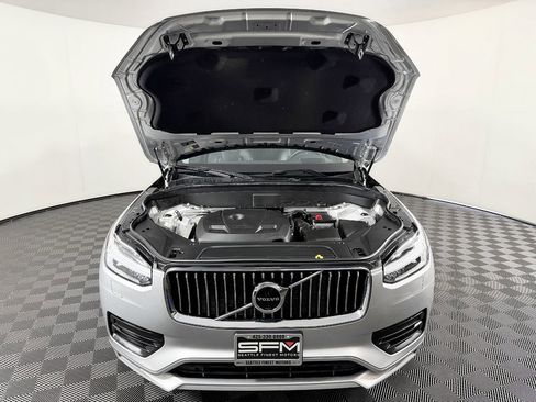 Used 2020 Volvo XC90 T6 Momentum w/ Protection Package Premier image 22