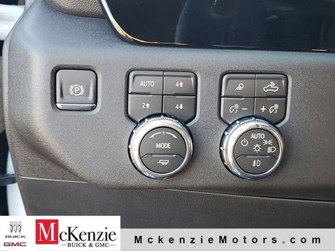 New 2026 GMC Sierra 1500 SLT w/ SLT Premium Plus Package AWD/4WD image 20