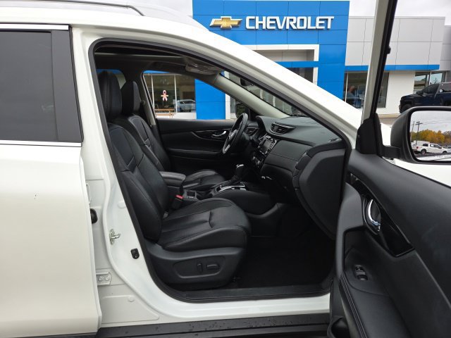 Used 2020 Nissan Rogue SL AWD/4WD image 46
