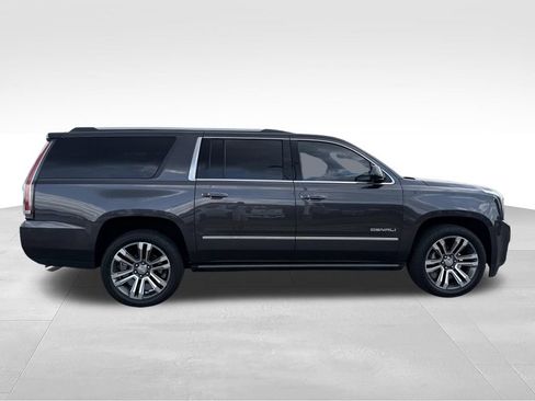 Used 2017 GMC Yukon XL Denali w/ Open Road Package RWD image 25