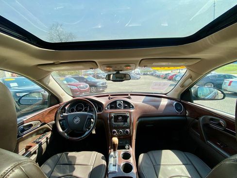 Used 2013 Buick Enclave Leather image 19