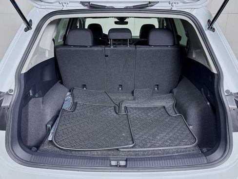 Used 2022 Volkswagen Tiguan S w/ Driver Assistance Package image 27