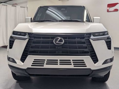 Used 2024 Lexus GX 550 w/ Accessory Package (Z1) AWD/4WD image 27