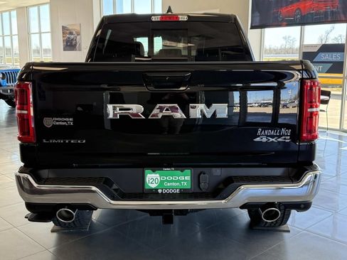 Used 2025 RAM 1500 Limited w/ Off Road Group AWD/4WD image 4