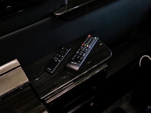 Used 2024 Mercedes-Benz Sprinter 3500 image 82