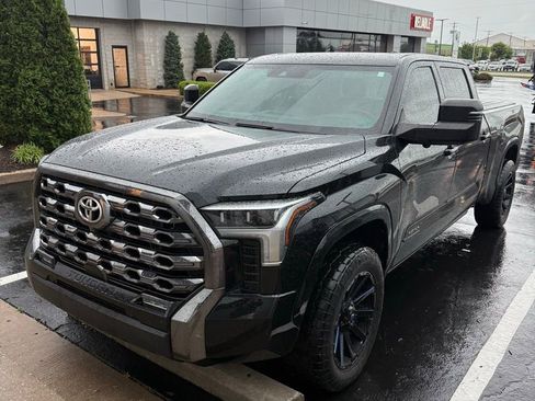 Used 2023 Toyota Tundra Platinum AWD/4WD image 2