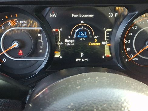 Used 2024 Jeep Wrangler Unlimited Sport image 19