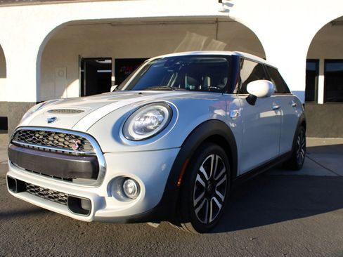 Used 2020 MINI Cooper S w/ Storage Package image 8