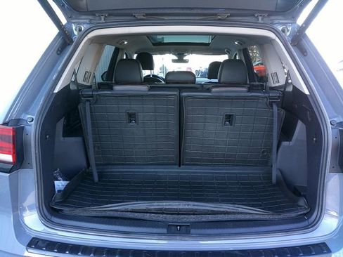 Used 2024 Volkswagen Atlas Peak Edition SEL AWD/4WD image 30