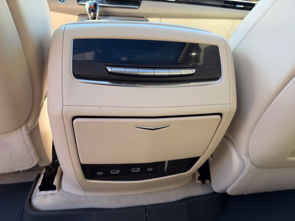 Used 2024 Cadillac Escalade ESV Sport Platinum AWD/4WD image 47