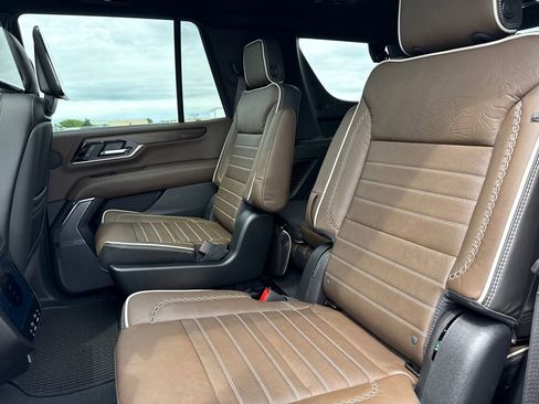 New 2026 GMC Yukon Denali Ultimate AWD/4WD image 32