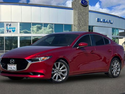 Used 2021 MAZDA MAZDA3 s image 1