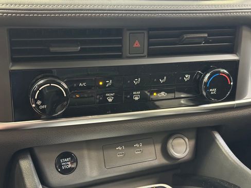 Certified 2025 Nissan Rogue S image 33