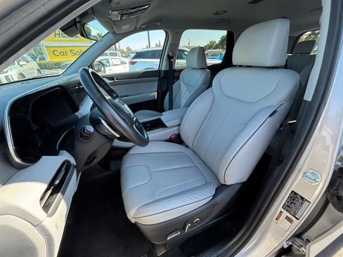 Used 2025 Hyundai Palisade SEL AWD/4WD image 40