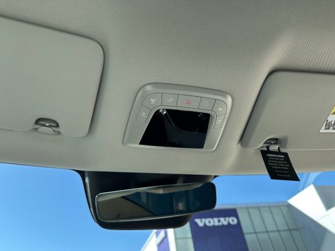 New 2025 Volvo EX90 Plus w/ Protection Package Premier image 16