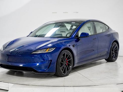 Used 2025 Tesla Model 3 Performance AWD/4WD image 2