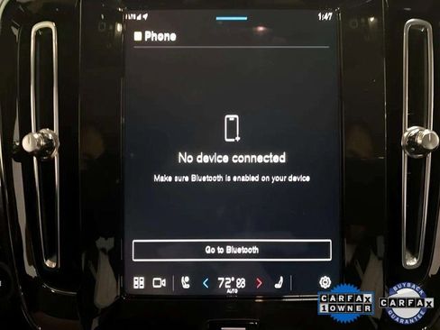 Used 2025 Volvo XC40 B5 Core image 46