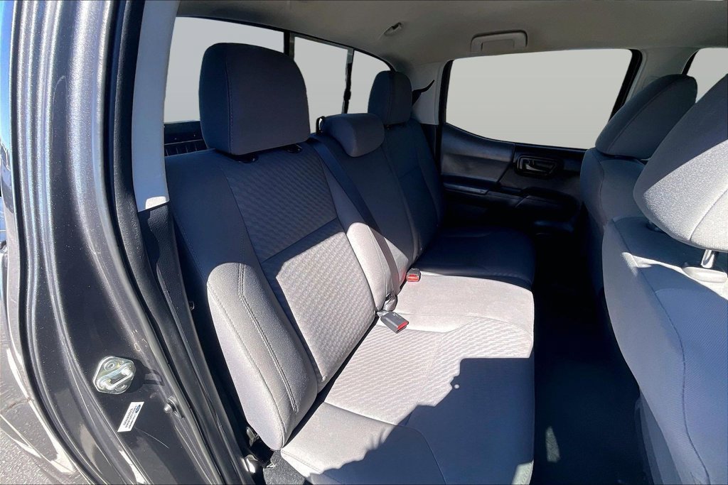 Used 2020 Toyota Tacoma SR w/ SR Convenience Package RWD image 28