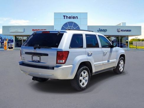Used 2008 Jeep Grand Cherokee Laredo w/ Sun/Sound Group AWD/4WD image 4