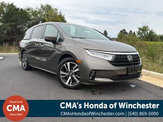 Used 2021 Honda Odyssey Touring video 1
