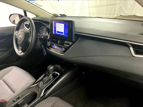 Used 2023 Toyota Corolla LE image 14