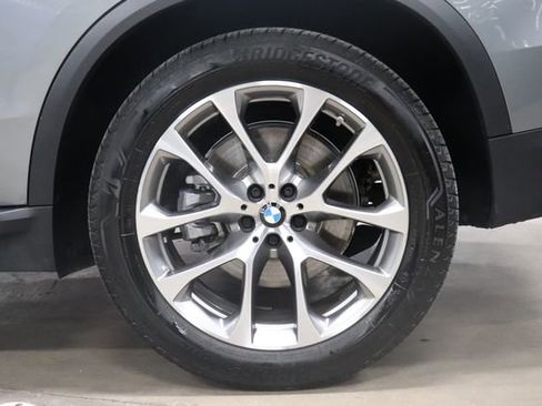 Used 2026 BMW X5 xDrive40i AWD/4WD image 28