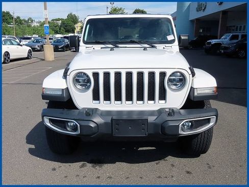 Certified 2020 Jeep Wrangler Unlimited Sahara AWD/4WD image 3