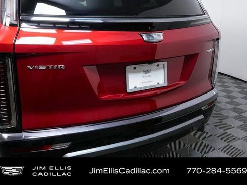 Certified 2026 Cadillac Vistiq Sport w/ LPO, Floor Liner Package image 34
