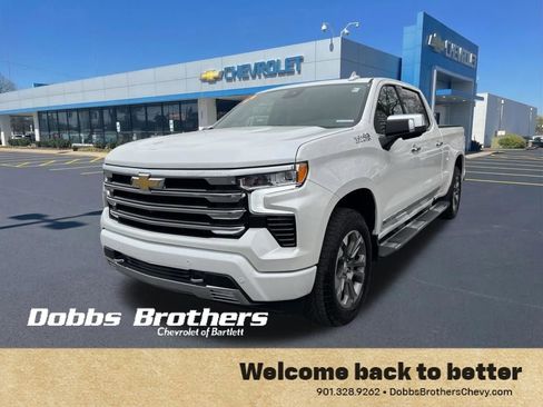 Certified 2023 Chevrolet Silverado 1500 High Country w/ Z71 Off-Road Package image 3