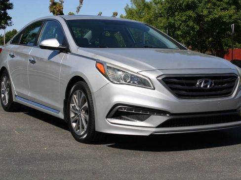 Used 2017 Hyundai Sonata Sport w/ Value Edition Package 02 FWD image 1