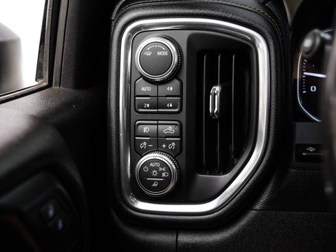 Used 2020 GMC Sierra 2500 AT4 w/ AT4 Premium Package AWD/4WD image 28