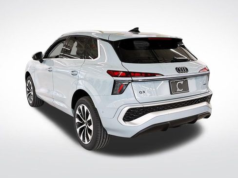 New 2026 Audi Q3 quattro 2.0T AWD/4WD image 3