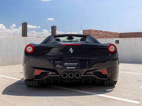 Used 2012 Ferrari 458 Spider RWD image 12