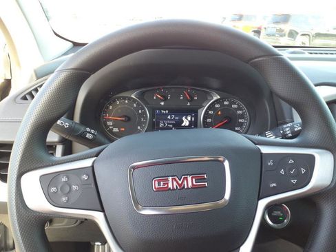 Certified 2023 GMC Terrain SLE image 11