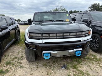 Used 2025 GMC Hummer EV 2X AWD/4WD video 2
