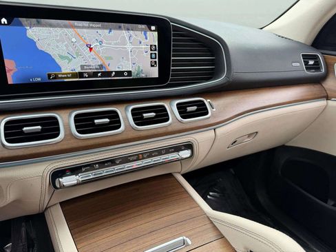 Used 2023 Mercedes-Benz GLE 450 4MATIC image 17