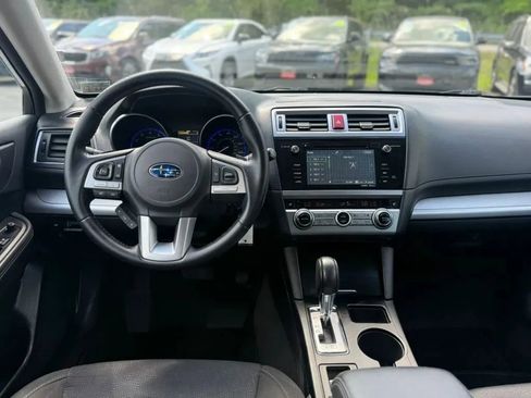 Used 2016 Subaru Legacy 2.5i Premium w/ Moonroof Package AWD/4WD image 14