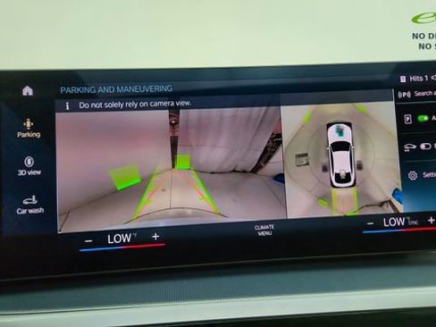 Used 2023 BMW i4 eDrive35 w/ Premium Package RWD image 46