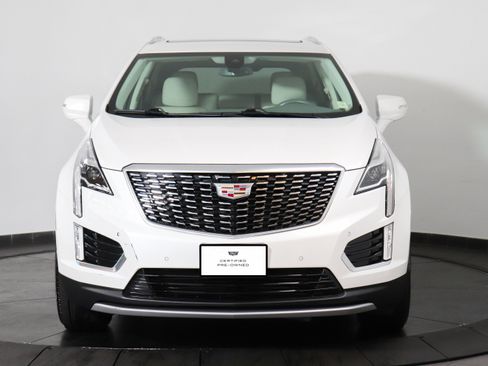 Used 2022 Cadillac XT5 Premium Luxury AWD/4WD image 8