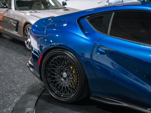 Used 2018 Ferrari 812 Superfast RWD image 20