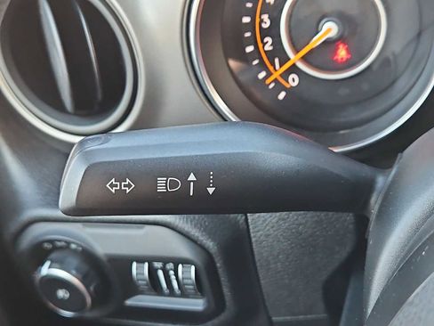 Used 2021 Jeep Wrangler Unlimited Sport image 25