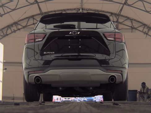 Used 2023 Chevrolet Blazer LT FWD image 10