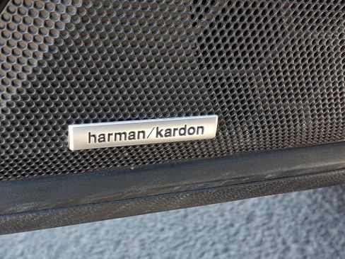 Certified 2024 Subaru Outback Onyx Edition XT image 25