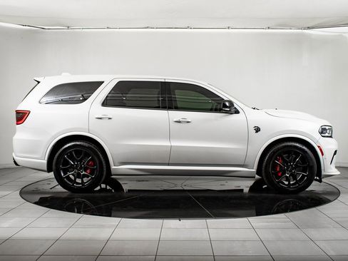 Used 2021 Dodge Durango SRT Hellcat w/ Technology Group image 11