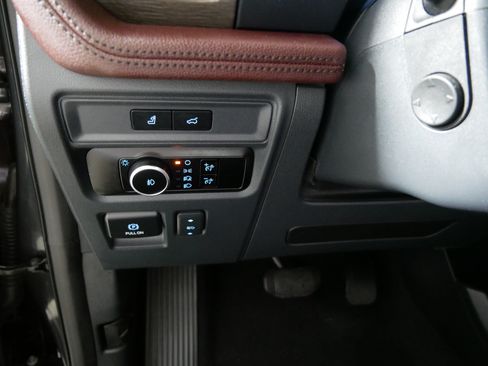 Used 2023 Ford Expedition Max Limited AWD/4WD image 26