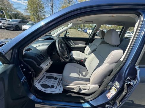 Used 2014 Subaru Forester 2.5i AWD/4WD image 10
